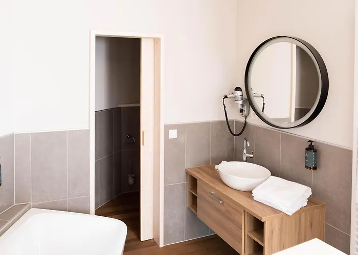 Bayleaf Nature S Escape Antoing