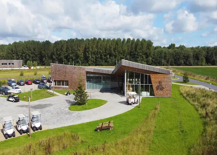 Bayleaf Nature S Escape Hébergement de vacances Antoing